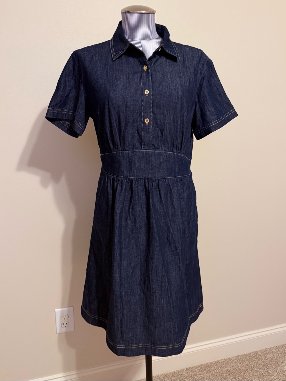 NWT Talbots Fit & Flare Denim Dress – Castine Wash – Size 8